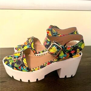 Tropical fruit print Betsey Johnson sandals with a heel